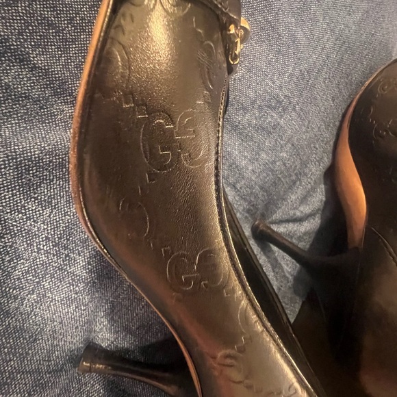 GUCCI BLACK MONOGRAM PUMP SHOES 7 - Picture 5 of 7